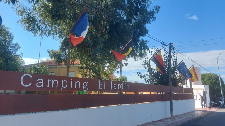 Camping El Jardin in El Campello – Month 2