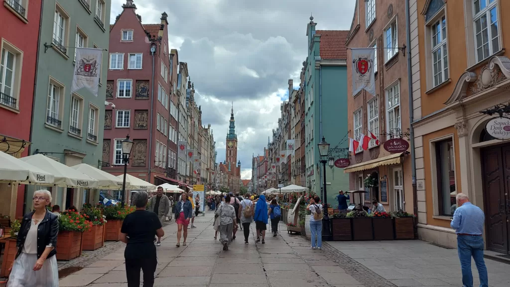 ManVanNoPlan visits Gdansk